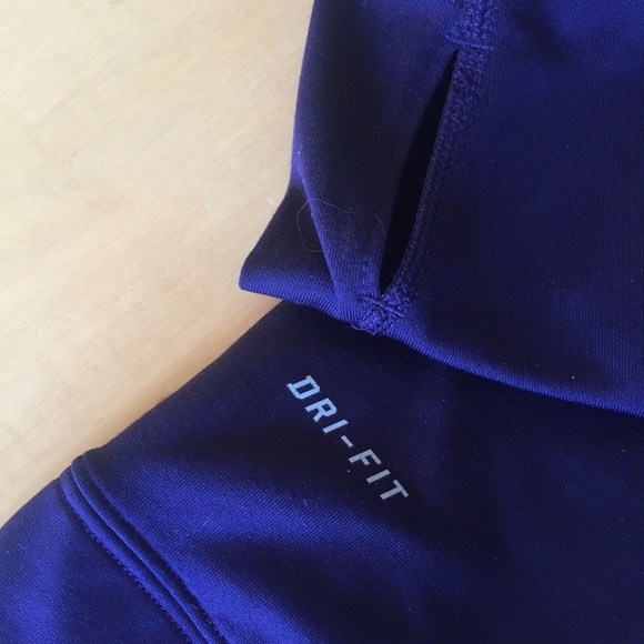 Nike pullover - Picture 3 of 5